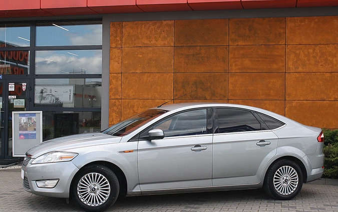 Ford Mondeo cena 18900 przebieg: 144120, rok produkcji 2010 z Radom małe 466